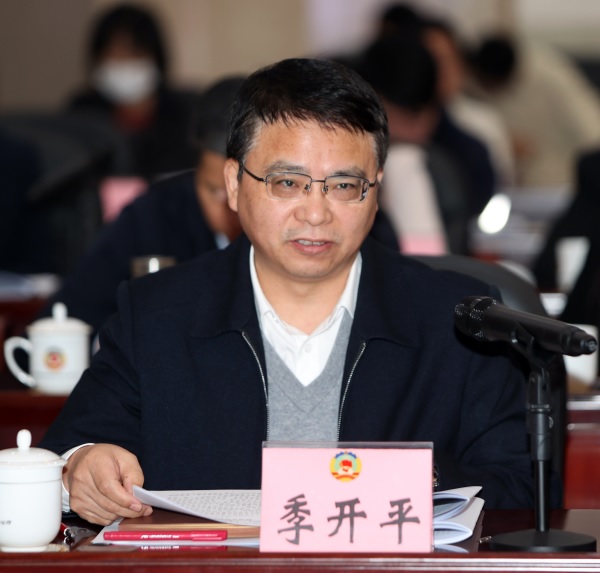 7、季開平 記者 杜靜波攝(1357673)-20241120160214.JPG