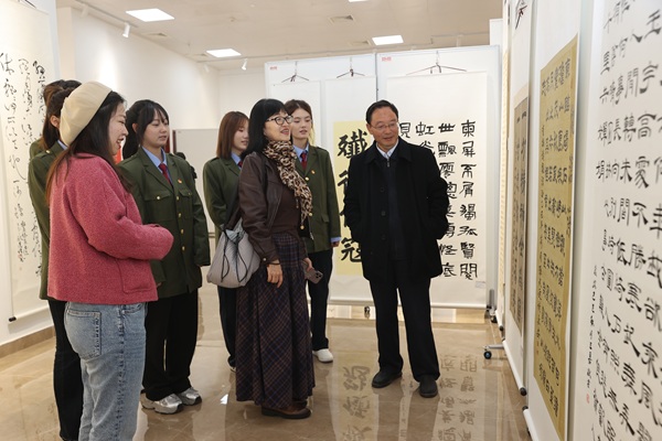 首屆全省職業院校師生書畫作品展舉辦(1758811)-20251106094236.JPG